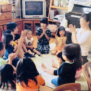 石川めぐみ（子どものための音楽広場和音わをん）